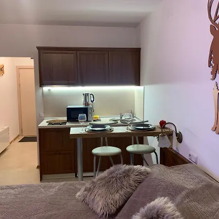 To Door De Luxe بانسكو