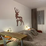 아파트 To Door De Luxe 반스코