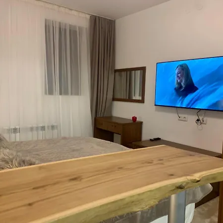 To Door De Luxe * Банско