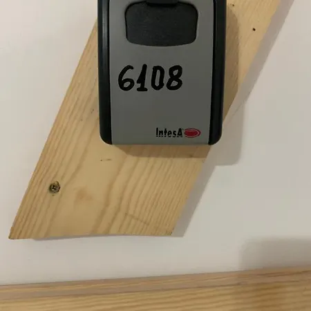 To Door De Luxe Lägenhet