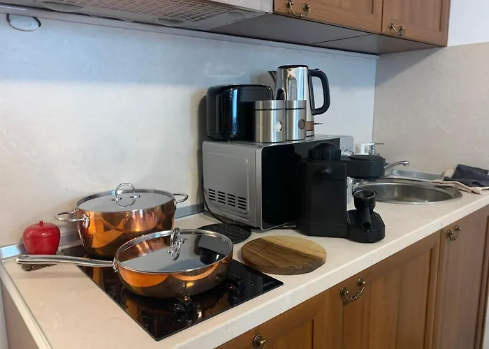 To Door De Luxe Банско